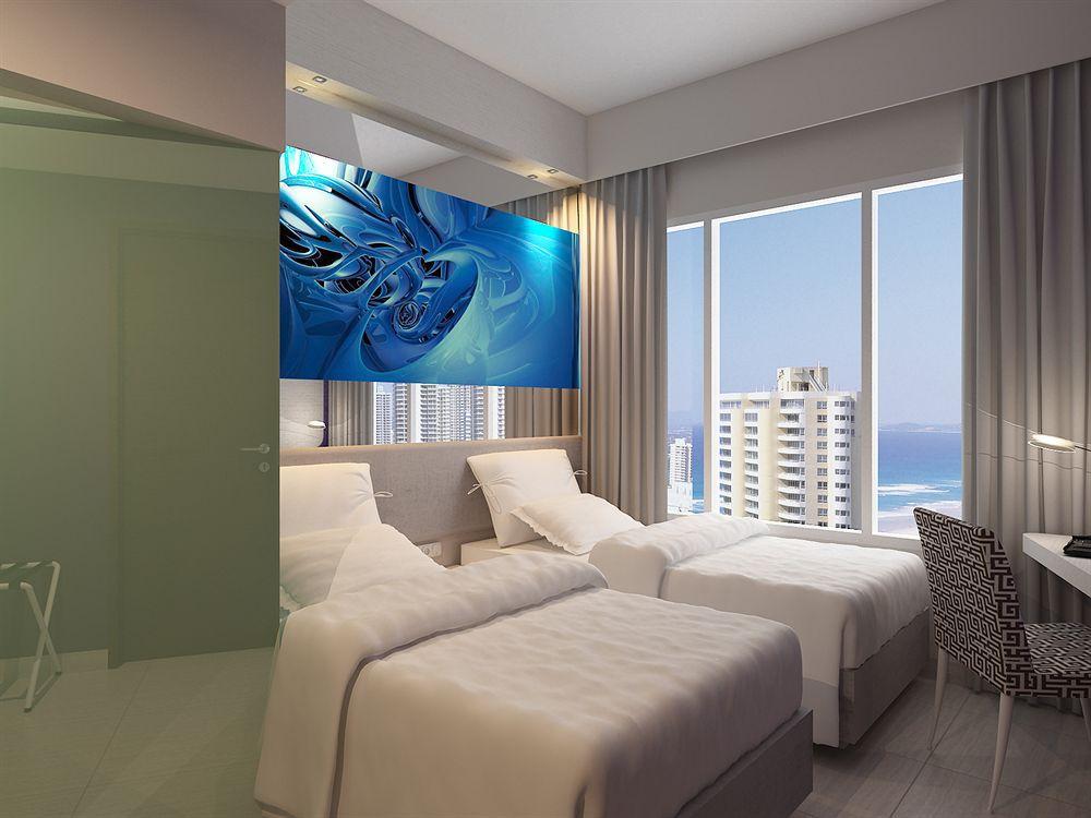G Suites Hotel By Amithya Surabaya Kültér fotó