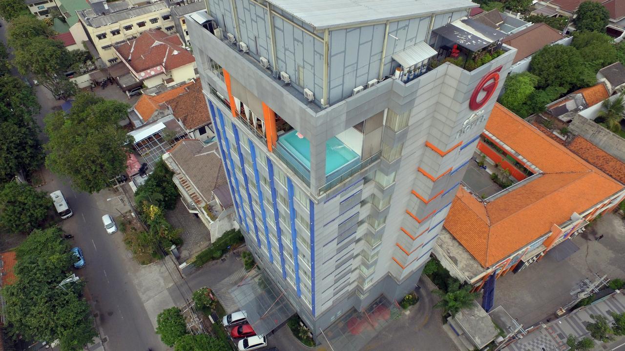 G Suites Hotel By Amithya Surabaya Kültér fotó