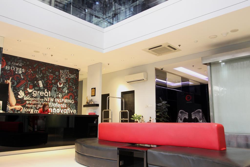 G Suites Hotel By Amithya Surabaya Kültér fotó