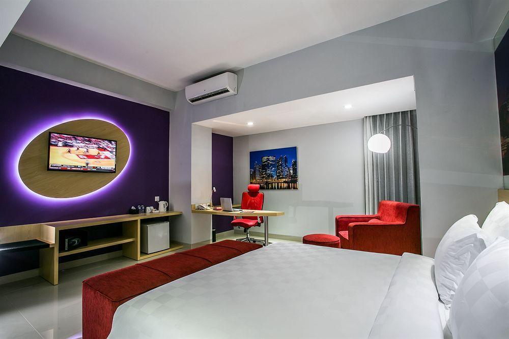 G Suites Hotel By Amithya Surabaya Kültér fotó