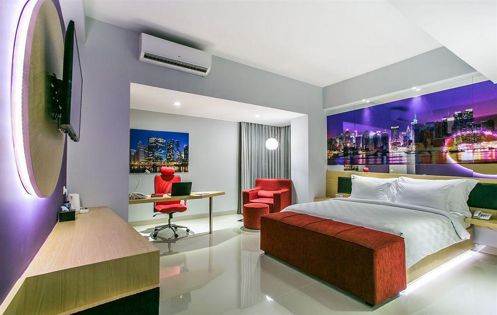 G Suites Hotel By Amithya Surabaya Kültér fotó